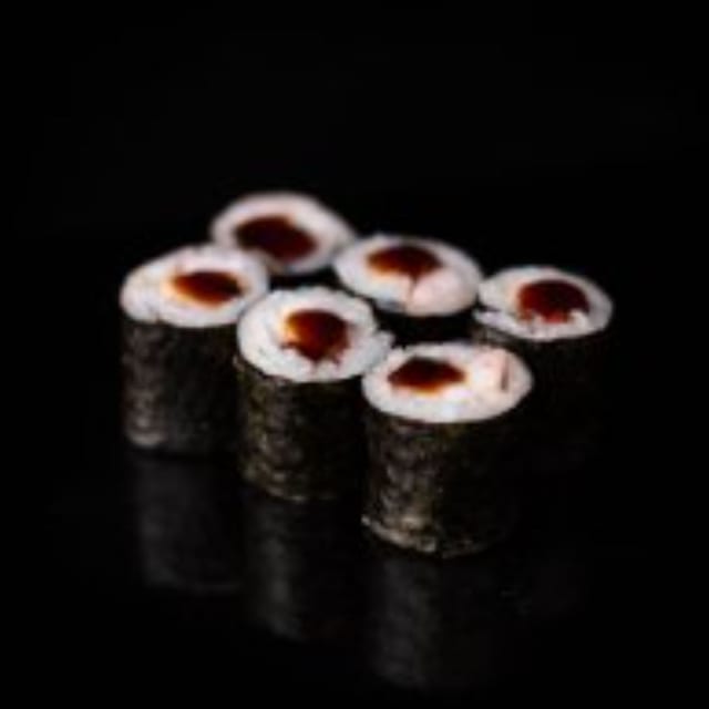 Hosomaki with Shrimp.