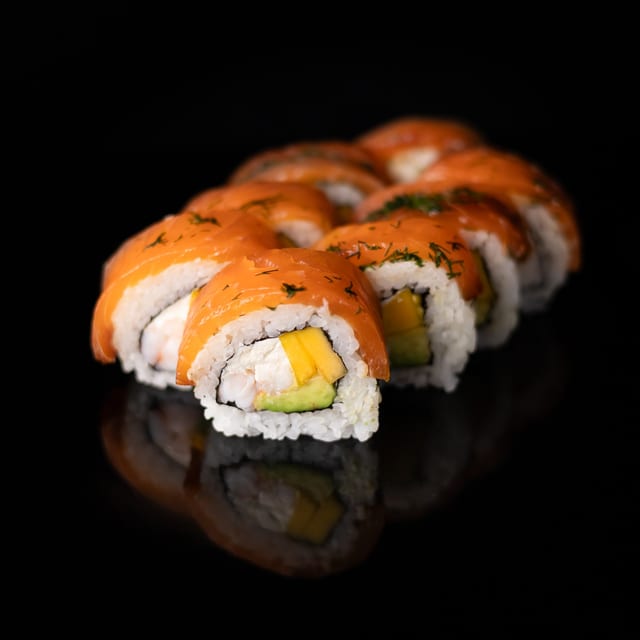 Tropical Salmon Roll.